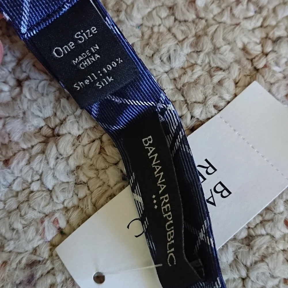 Banana Republic Blue Plaid silk Bow Tie